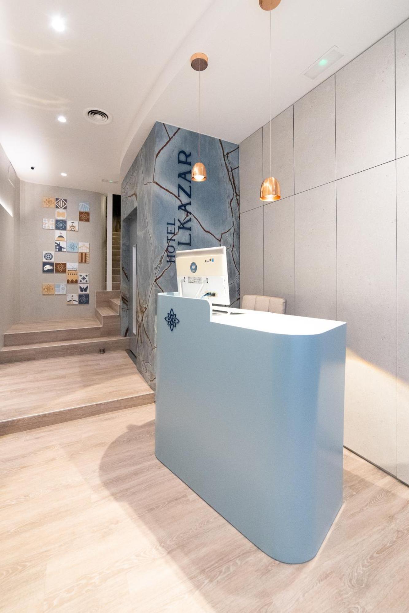 Hotel Alkazar Valence Extérieur photo