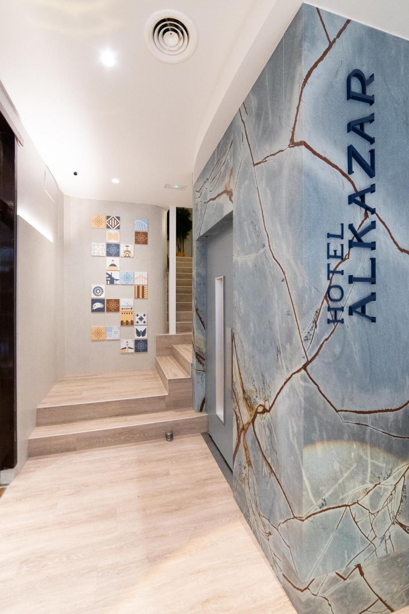 Hotel Alkazar Valence Extérieur photo