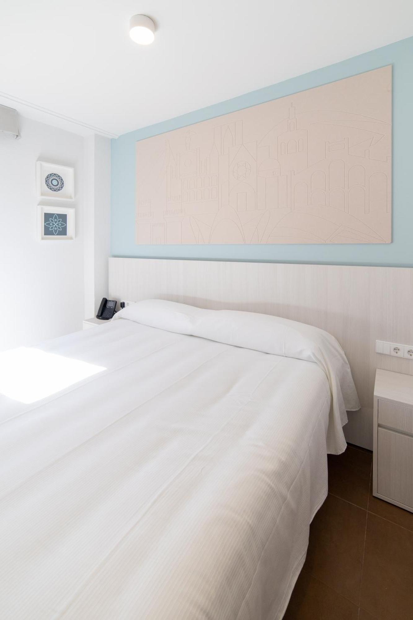 Hotel Alkazar Valence Extérieur photo