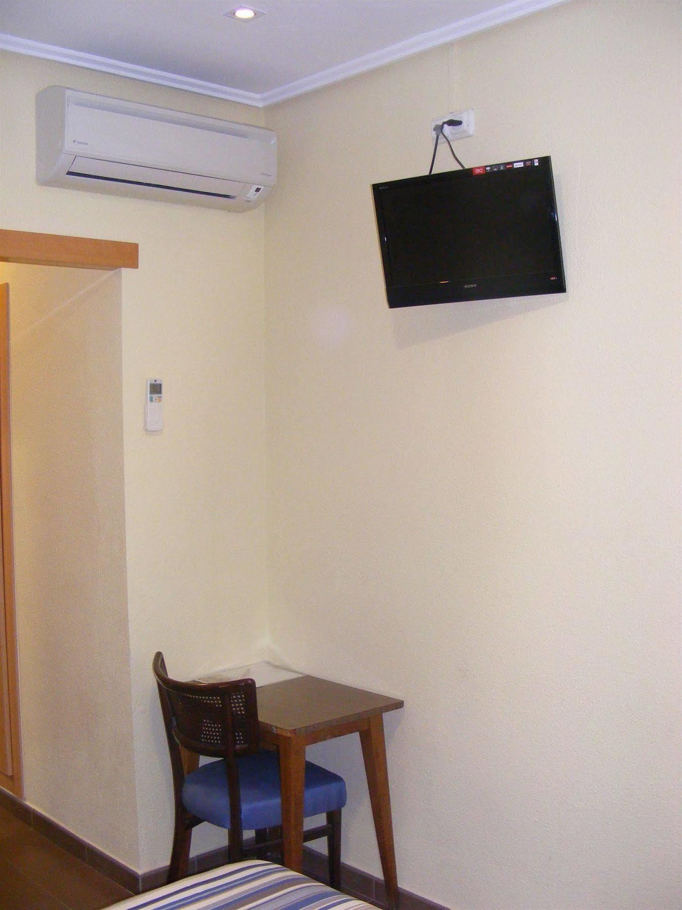 Hotel Alkazar Valence Extérieur photo